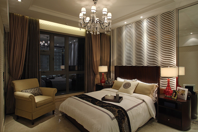 现代简约欧式风次卧镂空背景墙效果图