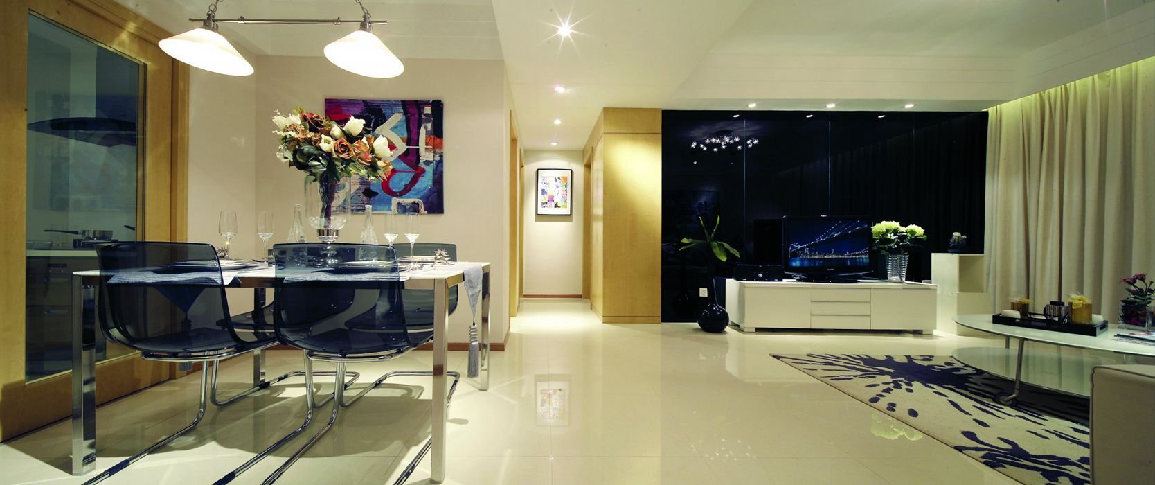 现代简约风格餐厅镜面墙效果图