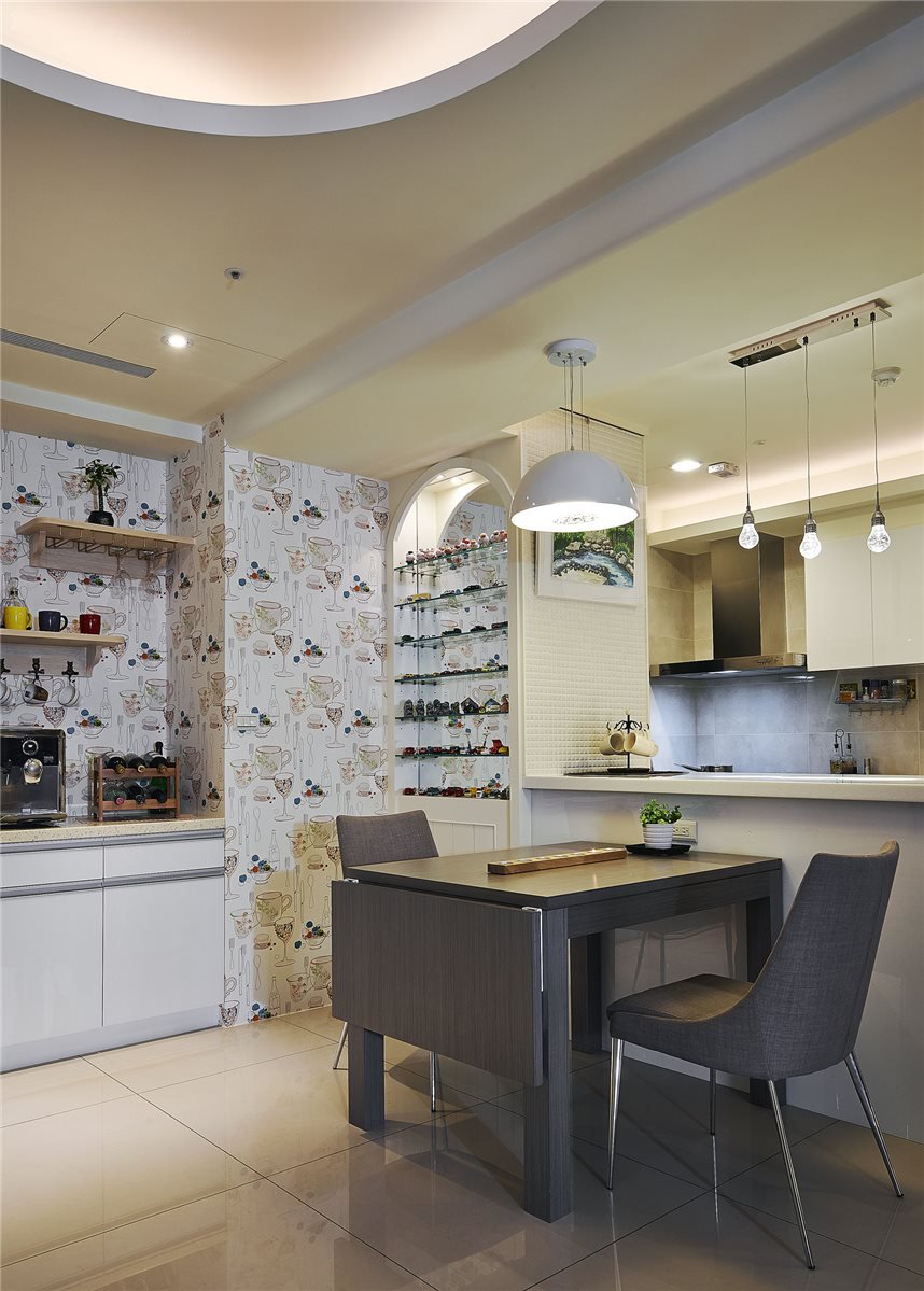 时尚设计现代餐厅折叠式饭桌装饰图 - 效果图