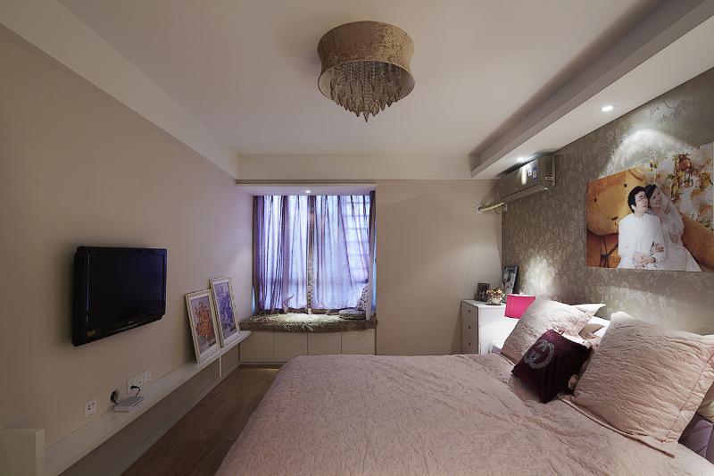 浪漫温馨现代卧室装饰图 - 效果图