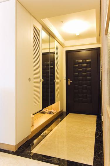 简约日式风格入户玄关装修 - 效果图