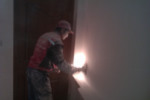 刮大白后打磨磨平需注意-西安粉刷 - 翻新攻略