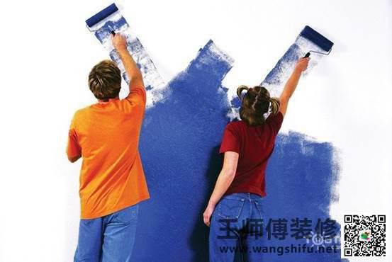 油漆涂刷流程告诉你，木漆乳胶漆各不同。 - 翻新攻略