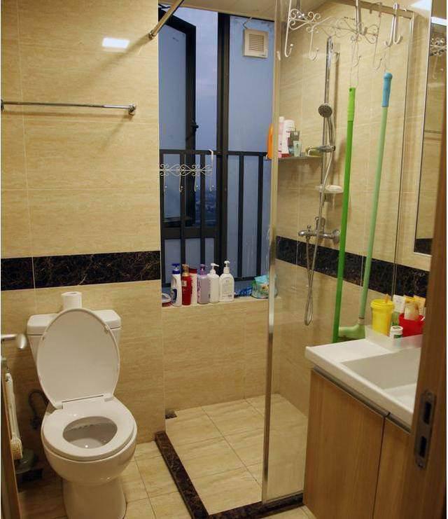 新房装修没钱只粉刷墙面，贴地砖，软装搭配完朋友们都说漂亮 - 翻新案例