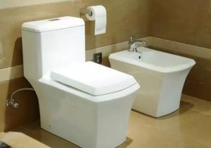 1480228570-4723-image